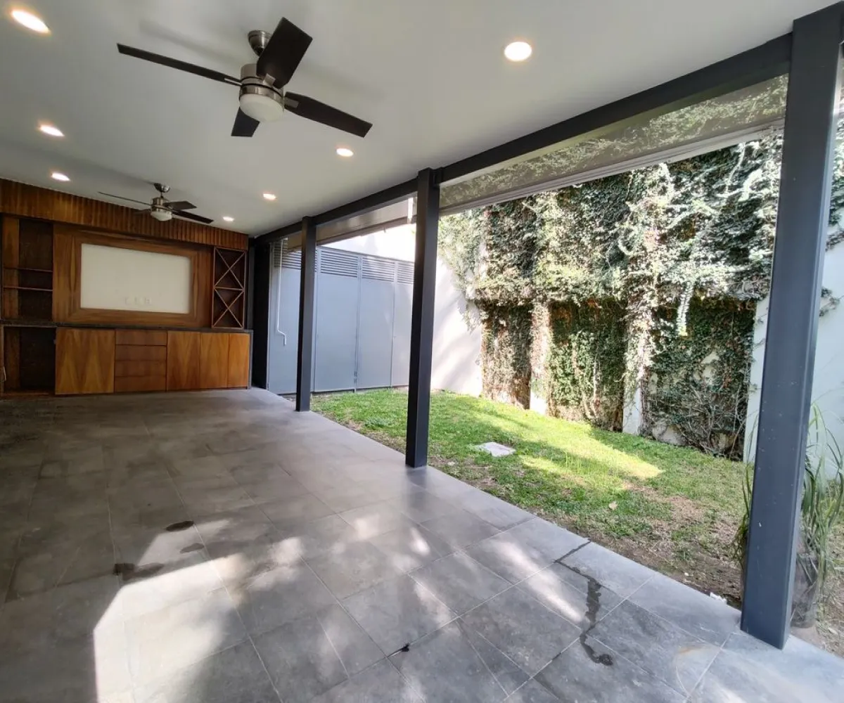 Casa En Venta,Bosques de Santa Anita,Circuito Lomas Altas 7d, Tlajomulco de Zúñiga, Jalisco 45640, 4 Habitaciones,4 Baños,Circuito Lomas Altas,2,pe6HpRP