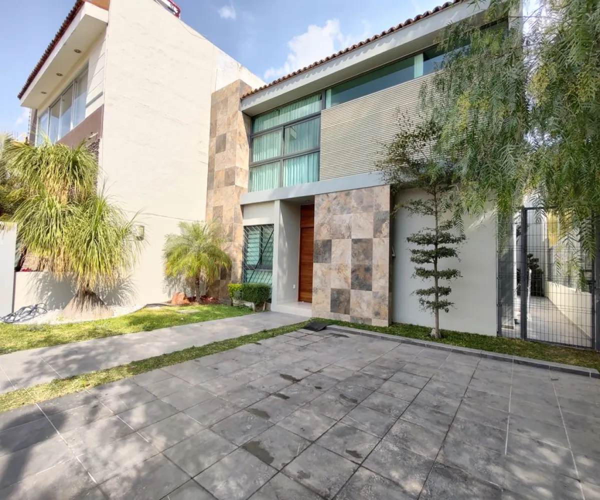Casa En Venta,Bosques de Santa Anita,Circuito Lomas Altas 7d, Tlajomulco de Zúñiga, Jalisco 45640, 4 Habitaciones,4 Baños,Circuito Lomas Altas,2,pe6HpRP