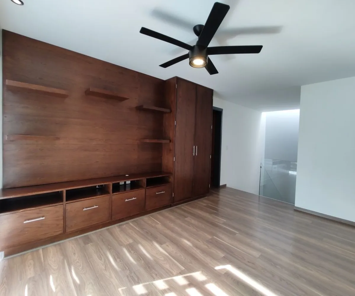 Casa En Venta,Bosques de Santa Anita,Circuito Lomas Altas 7d, Tlajomulco de Zúñiga, Jalisco 45640, 4 Habitaciones,4 Baños,Circuito Lomas Altas,2,pe6HpRP