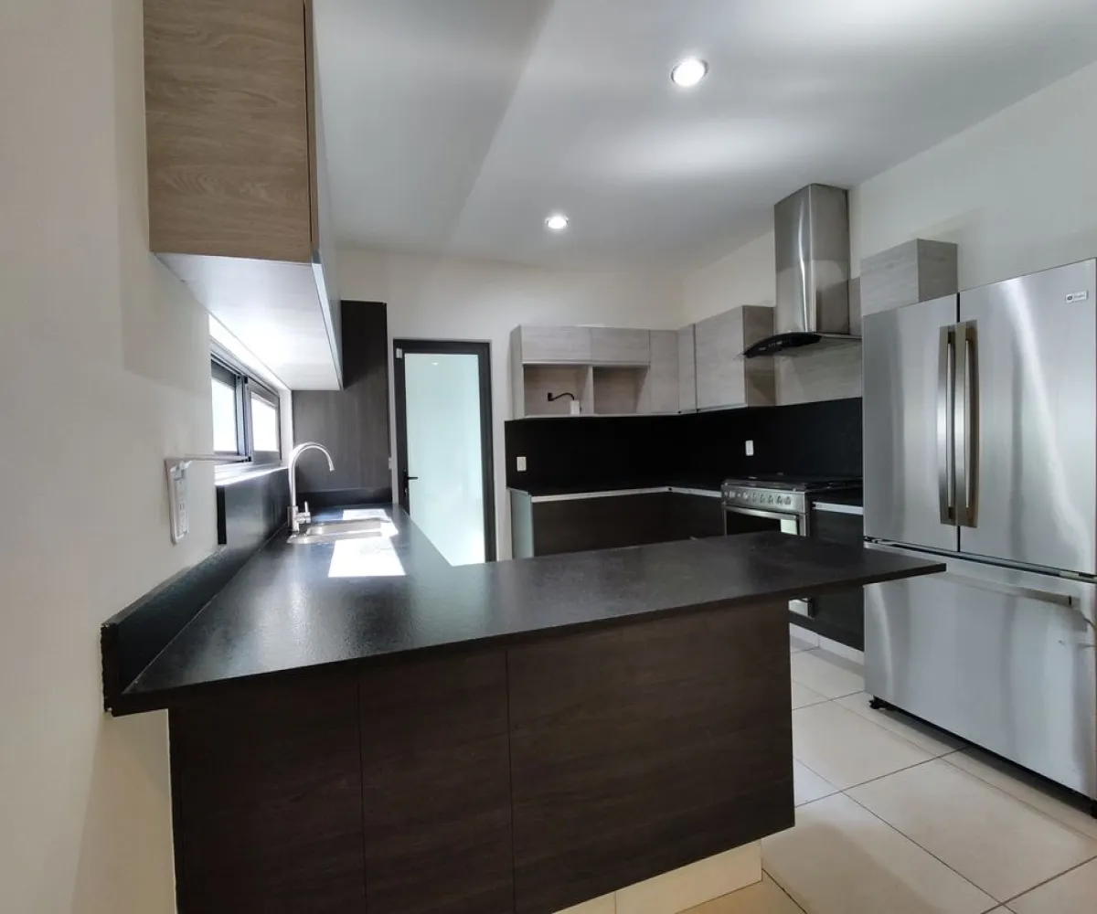 Casa En Venta,Bosques de Santa Anita,Circuito Lomas Altas 7d, Tlajomulco de Zúñiga, Jalisco 45640, 4 Habitaciones,4 Baños,Circuito Lomas Altas,2,pe6HpRP