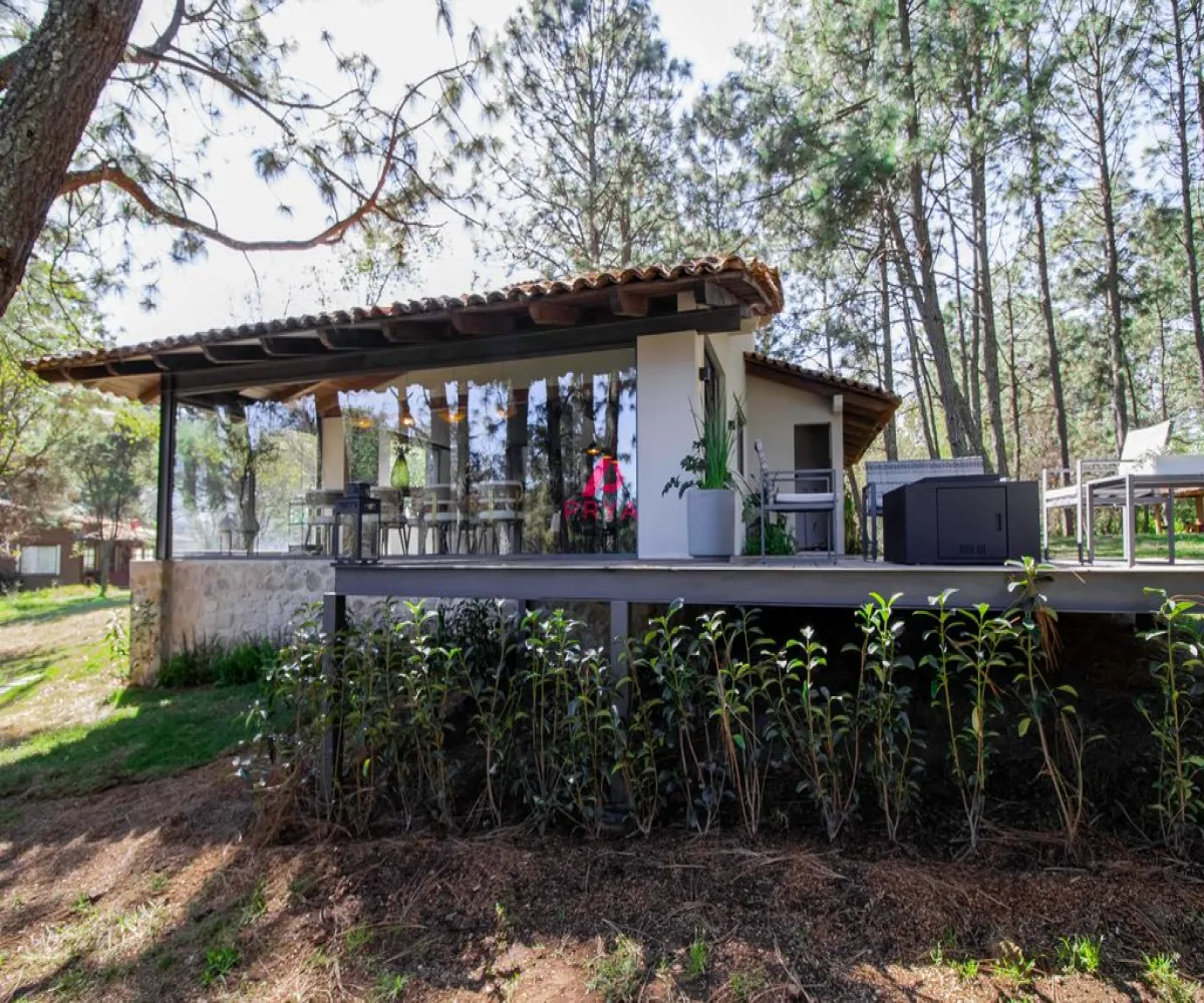 En Venta,Tapalpa ,Camino Rincón de los Pastores km #4.5, Tapalpa, Jalisco 49355, 2 Habitaciones,2 Baños,Camino Rincón de los Pastores,1,pfOBoYU En Venta,Tapalpa ,Camino Rincón de los Pastores km #4.5, Tapalpa, Jalisco 49355, 2 Habitaciones,2 Baños,Camino Rincón de los Pastores,1,pfOBoYU