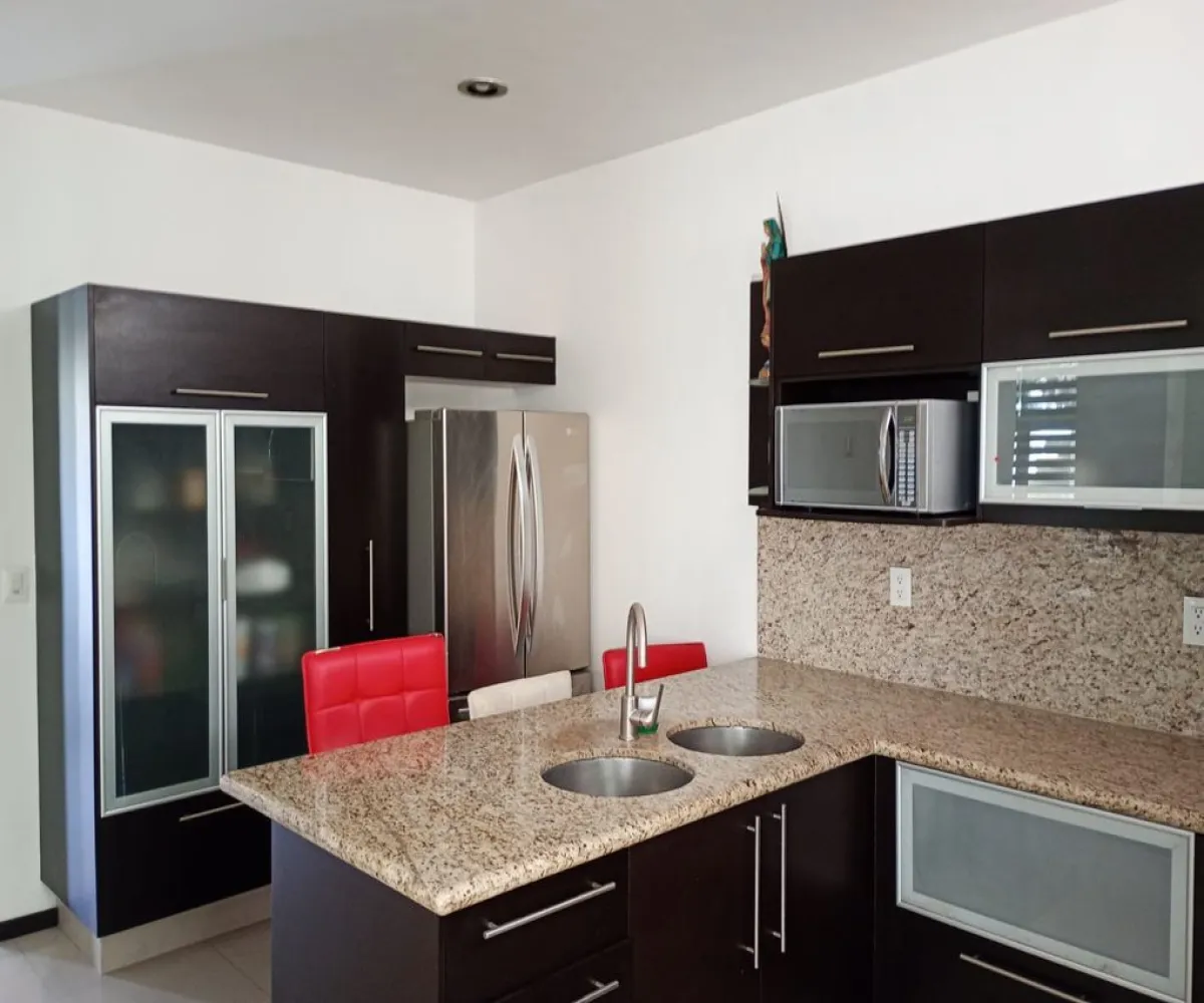 Casa En Venta,Del Pilar Residencial,Camarillas 48, Tlajomulco de Zúñiga, Jalisco 45645, 3 Habitaciones,2 Baños,Camarillas,2,ptrsq90 Casa En Venta,Del Pilar Residencial,Camarillas 48, Tlajomulco de Zúñiga, Jalisco 45645, 3 Habitaciones,2 Baños,Camarillas,2,ptrsq90