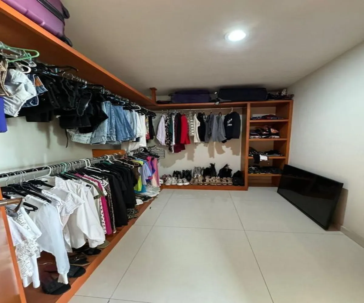 Casa En Venta,Provenza Residencial,san agustin S/N, Tlajomulco de Zúñiga, Jalisco 45645, 5 Habitaciones,5 Baños,san agustin,2,plwkRxS Casa En Venta,Provenza Residencial,san agustin S/N, Tlajomulco de Zúñiga, Jalisco 45645, 5 Habitaciones,5 Baños,san agustin,2,plwkRxS