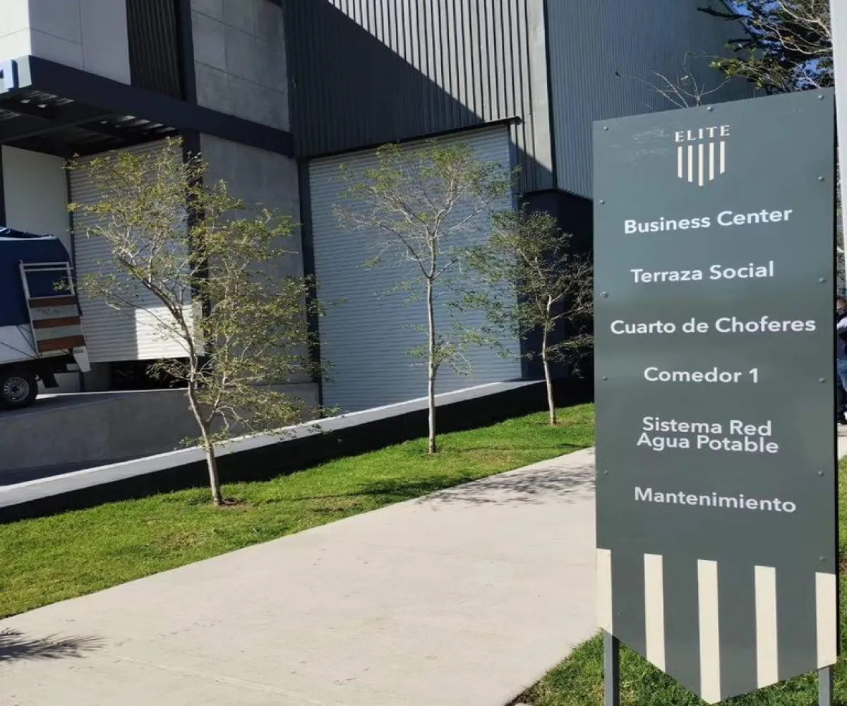 Industrial En Renta,Villas de la Alameda,Calle Alameda del Laurel 45675, Tlajomulco de Zúñiga, Jalisco 45679,4 Baños,Calle Alameda del Laurel,2,pdqm6dg