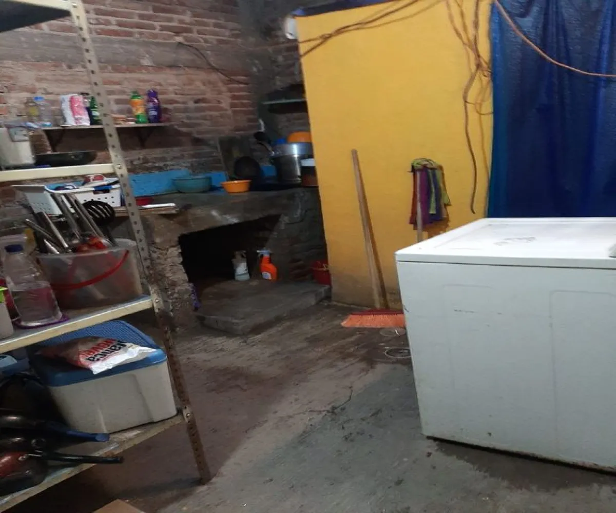 Casa En Venta,Centro,Guillermo Prieto 334, Autlán de Navarro, Jalisco 48900, 3 Habitaciones,1 Baño,Guillermo Prieto,2,pf5obi9 Casa En Venta,Centro,Guillermo Prieto 334, Autlán de Navarro, Jalisco 48900, 3 Habitaciones,1 Baño,Guillermo Prieto,2,pf5obi9