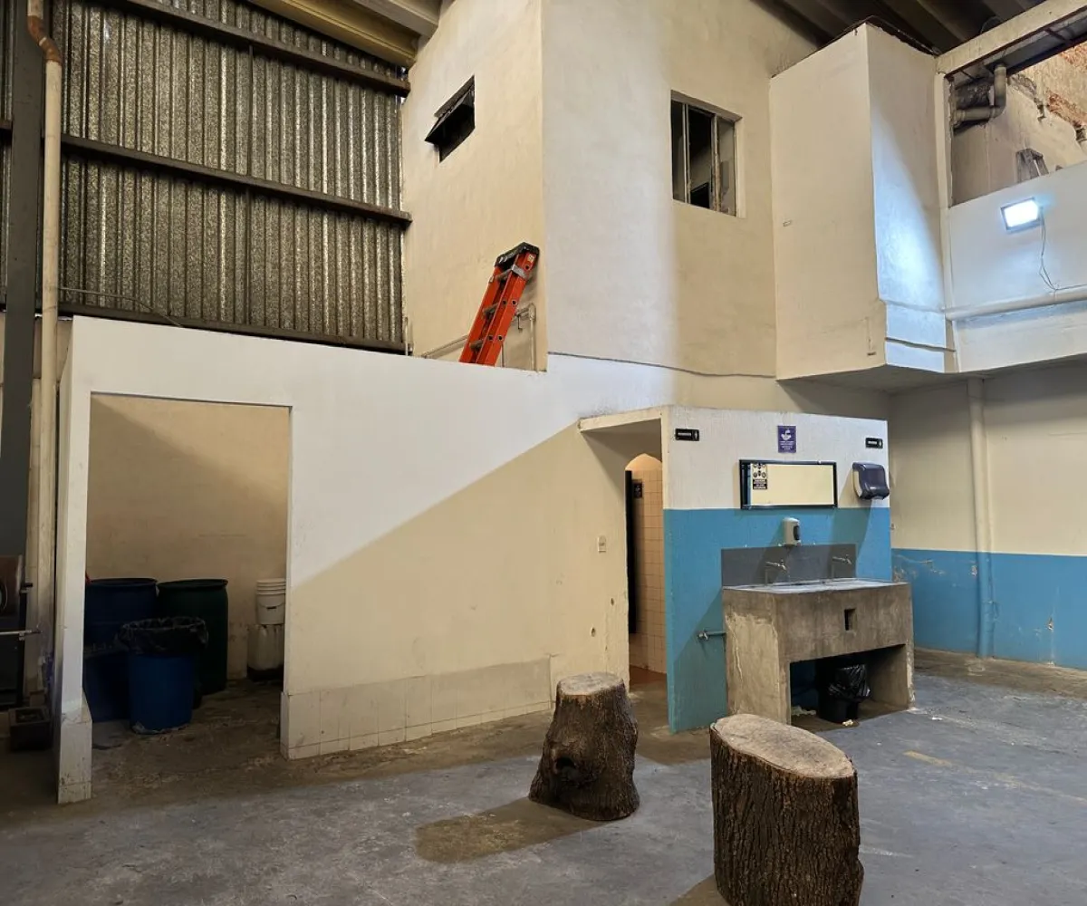 Bodega En Renta,Santa María del Pueblito,Independencia 44, Zapopan, Jalisco 45018,Independencia,2,pflKYZz Bodega En Renta,Santa María del Pueblito,Independencia 44, Zapopan, Jalisco 45018,Independencia,2,pflKYZz