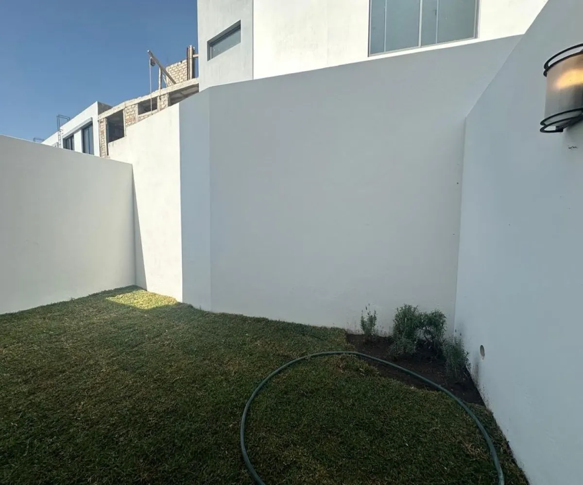 Casa En Venta,Avenida Adamar S/N, Tlajomulco de Zúñiga, Jalisco 45645, 4 Habitaciones,3 Baños,Avenida Adamar,2,pHBmqEc Casa En Venta,Avenida Adamar S/N, Tlajomulco de Zúñiga, Jalisco 45645, 4 Habitaciones,3 Baños,Avenida Adamar,2,pHBmqEc