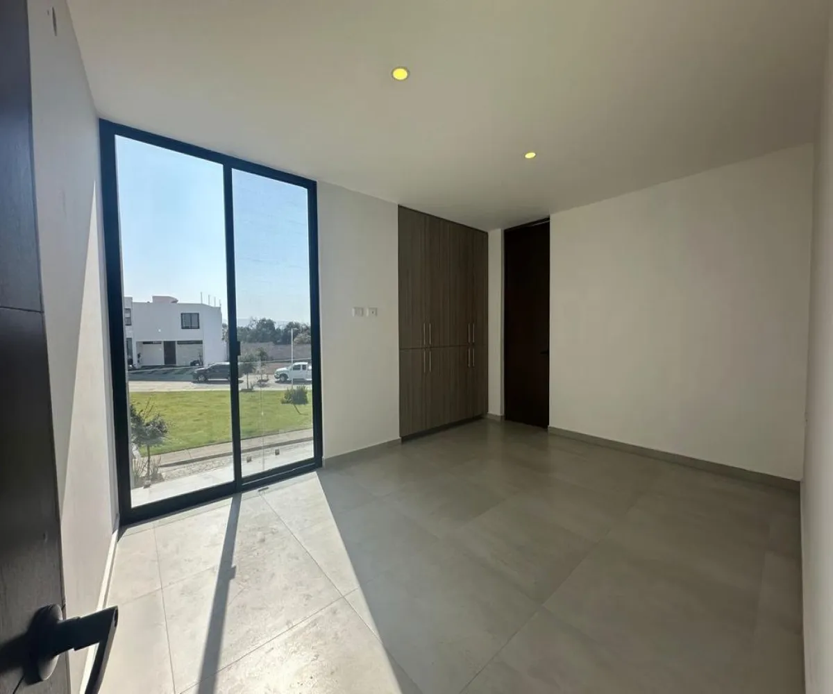Casa En Venta,Avenida Adamar S/N, Tlajomulco de Zúñiga, Jalisco 45645, 4 Habitaciones,3 Baños,Avenida Adamar,2,pHBmqEc Casa En Venta,Avenida Adamar S/N, Tlajomulco de Zúñiga, Jalisco 45645, 4 Habitaciones,3 Baños,Avenida Adamar,2,pHBmqEc