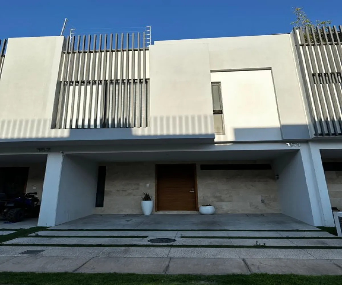 Casa En Venta,Santa Ana Tepetitlán,Prolongación Colón 155, San Pedro Tlaquepaque, Jalisco 45601, 3 Habitaciones,2 Baños,Prolongación Colón,1,pOKM5mX