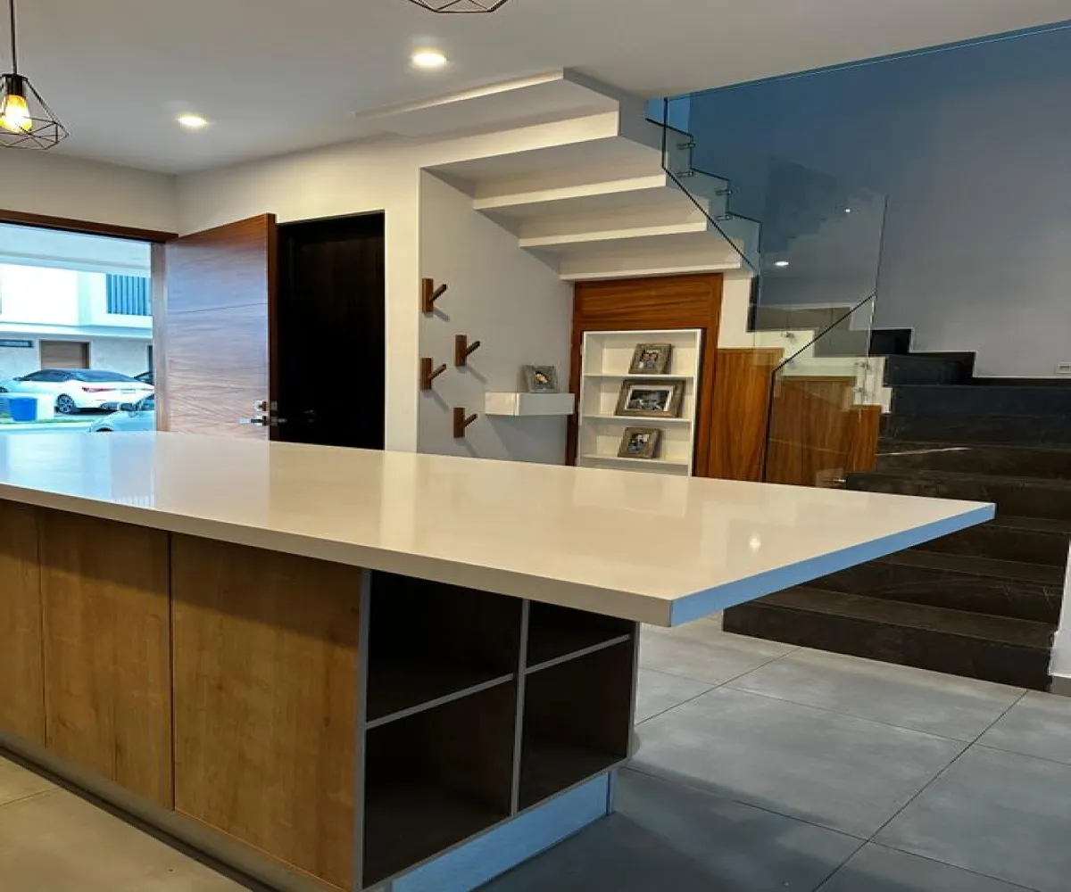 Casa En Venta,Santa Ana Tepetitlán,Prolongación Colón 155, San Pedro Tlaquepaque, Jalisco 45601, 3 Habitaciones,2 Baños,Prolongación Colón,1,pOKM5mX