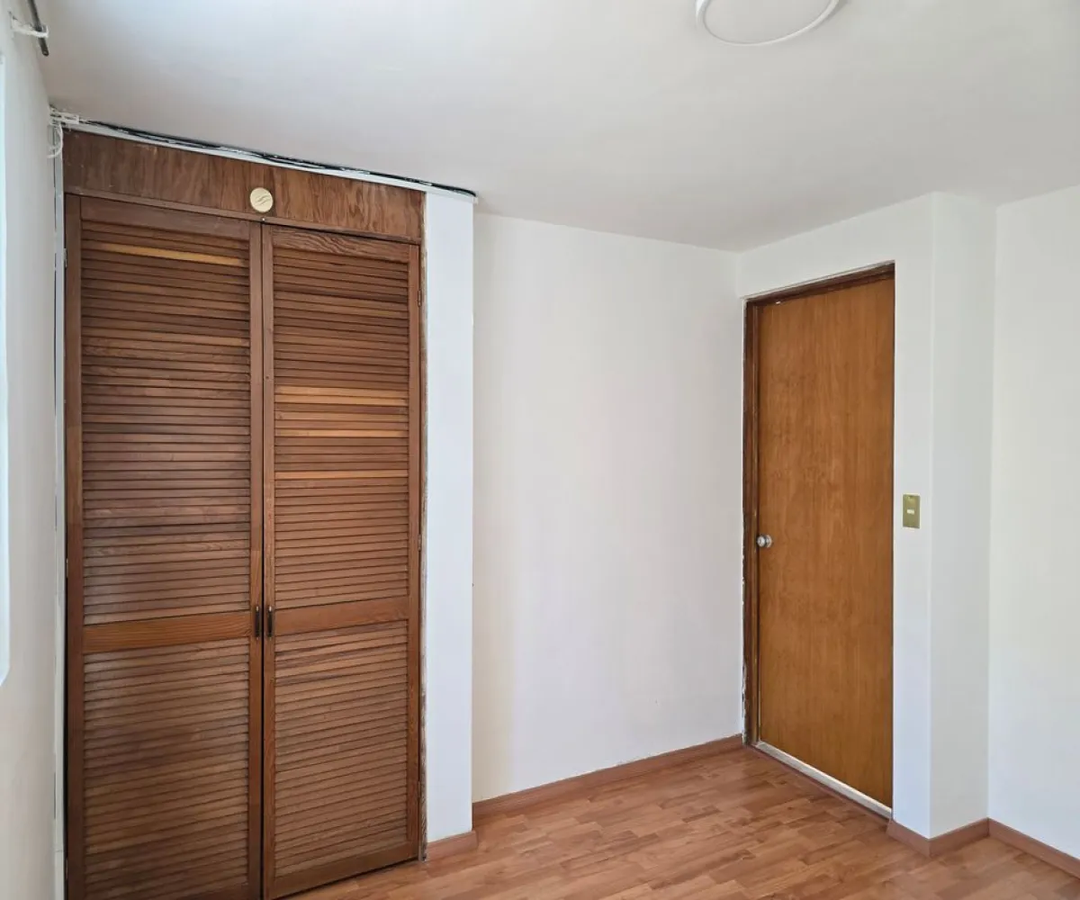 Casa En Venta,Conjunto San Gilberto,Mediero 516 15, Zapopan, Jalisco 45157, 3 Habitaciones,1 Baño,Mediero 516,2,p9APgYU Casa En Venta,Conjunto San Gilberto,Mediero 516 15, Zapopan, Jalisco 45157, 3 Habitaciones,1 Baño,Mediero 516,2,p9APgYU