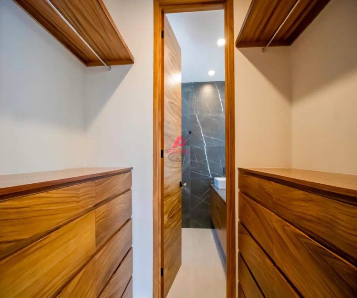 Casa En Venta,Parques Vallarta,Avenida Paseo del Norte 3322, Zapopan, Jalisco 45134, 3 Habitaciones,5 Baños,Avenida Paseo del Norte,2,pOBKVkx Casa En Venta,Parques Vallarta,Avenida Paseo del Norte 3322, Zapopan, Jalisco 45134, 3 Habitaciones,5 Baños,Avenida Paseo del Norte,2,pOBKVkx