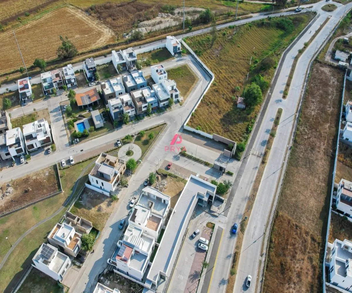 Casa En Venta,Parques Vallarta,Avenida Paseo del Norte 3322, Zapopan, Jalisco 45134, 3 Habitaciones,5 Baños,Avenida Paseo del Norte,2,pOBKVkx Casa En Venta,Parques Vallarta,Avenida Paseo del Norte 3322, Zapopan, Jalisco 45134, 3 Habitaciones,5 Baños,Avenida Paseo del Norte,2,pOBKVkx