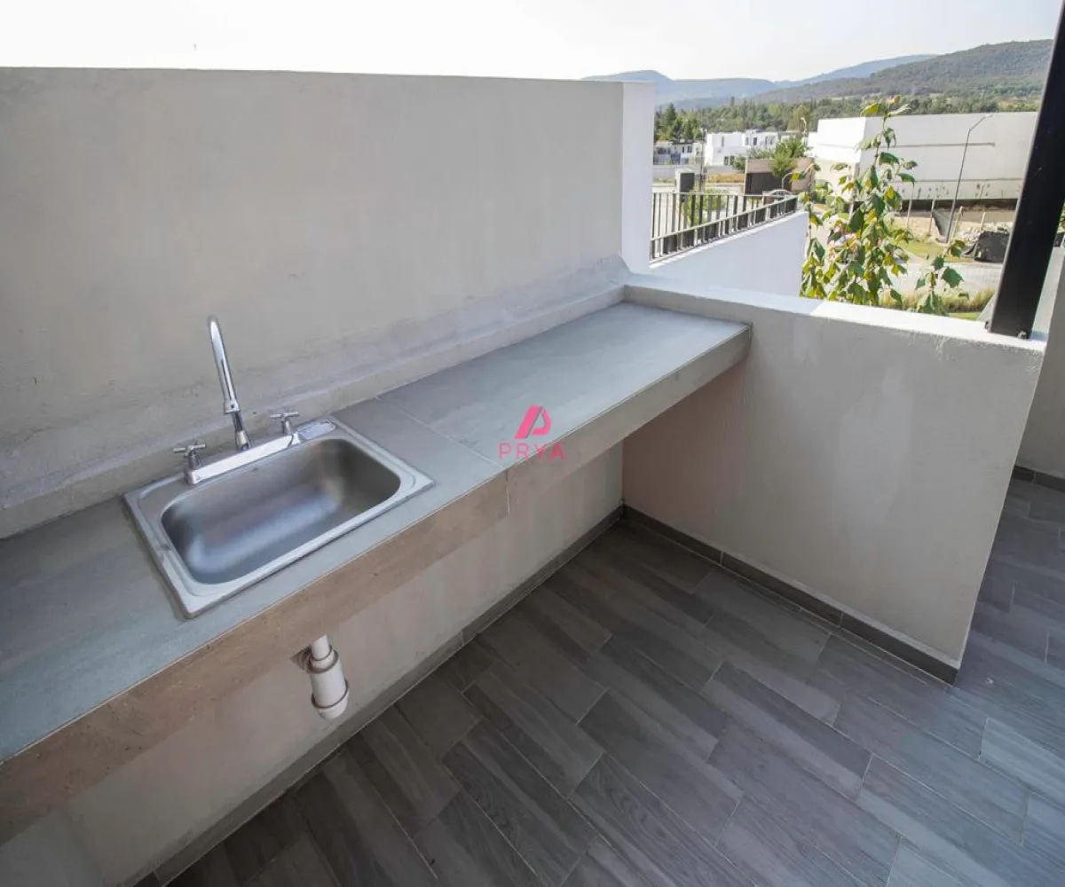 Casa En Venta,Parques Vallarta,Avenida Paseo del Norte 3322, Zapopan, Jalisco 45134, 3 Habitaciones,5 Baños,Avenida Paseo del Norte,2,pOBKVkx Casa En Venta,Parques Vallarta,Avenida Paseo del Norte 3322, Zapopan, Jalisco 45134, 3 Habitaciones,5 Baños,Avenida Paseo del Norte,2,pOBKVkx