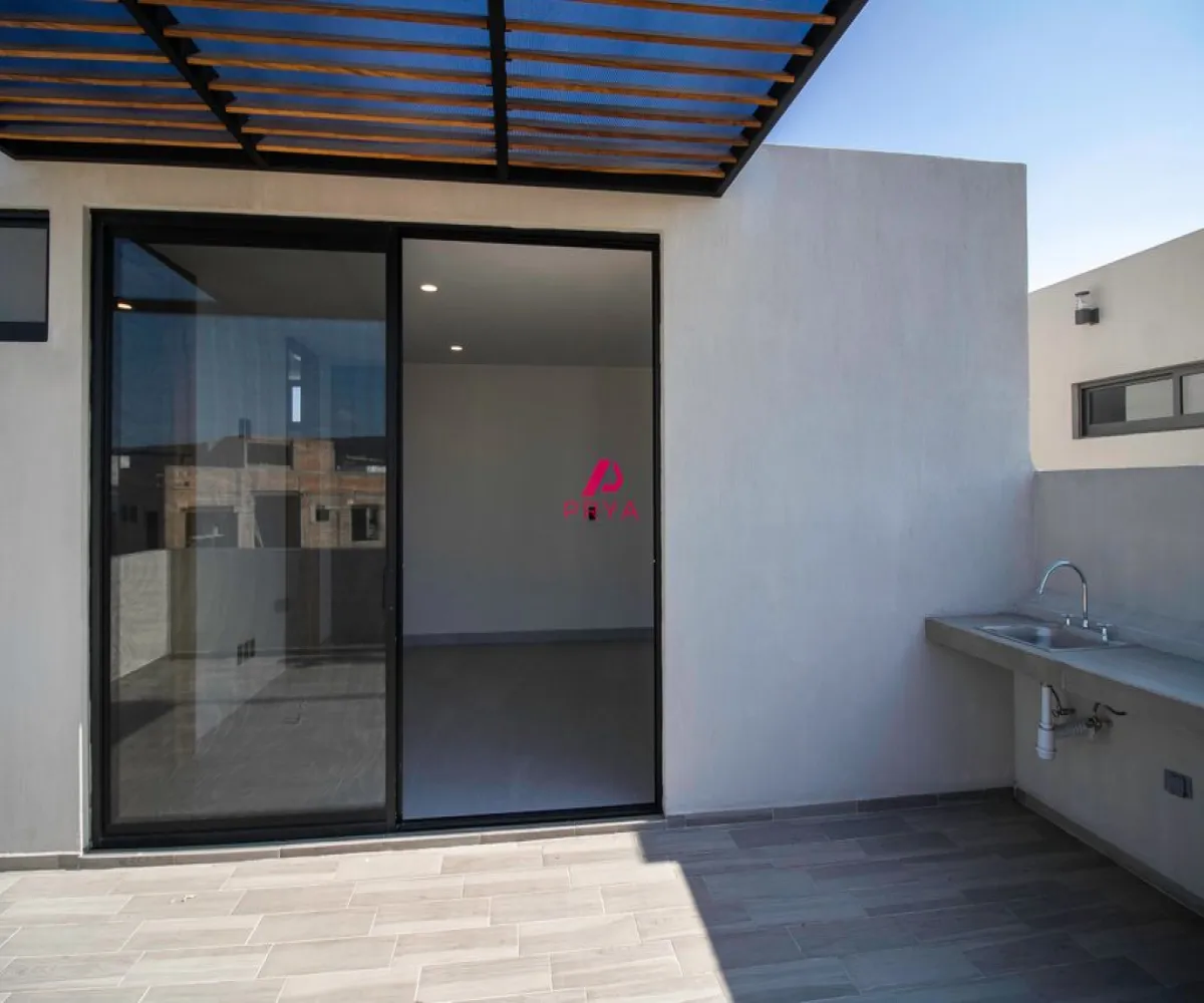 Casa En Venta,Parques Vallarta,Avenida Paseo del Norte 3322, Zapopan, Jalisco 45134, 3 Habitaciones,5 Baños,Avenida Paseo del Norte,2,pOBKVkx Casa En Venta,Parques Vallarta,Avenida Paseo del Norte 3322, Zapopan, Jalisco 45134, 3 Habitaciones,5 Baños,Avenida Paseo del Norte,2,pOBKVkx