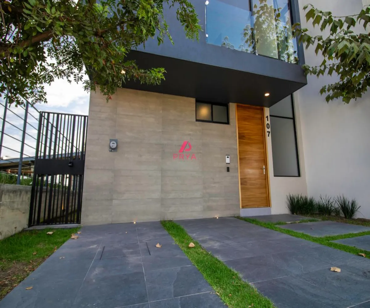 Casa En Venta,Parques Vallarta,Avenida Paseo del Norte 3322, Zapopan, Jalisco 45134, 3 Habitaciones,5 Baños,Avenida Paseo del Norte,2,pOBKVkx Casa En Venta,Parques Vallarta,Avenida Paseo del Norte 3322, Zapopan, Jalisco 45134, 3 Habitaciones,5 Baños,Avenida Paseo del Norte,2,pOBKVkx