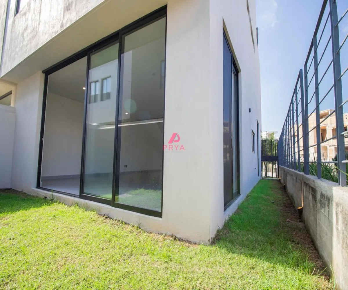 Casa En Venta,Parques Vallarta,Avenida Paseo del Norte 3322, Zapopan, Jalisco 45134, 3 Habitaciones,5 Baños,Avenida Paseo del Norte,2,pOBKVkx Casa En Venta,Parques Vallarta,Avenida Paseo del Norte 3322, Zapopan, Jalisco 45134, 3 Habitaciones,5 Baños,Avenida Paseo del Norte,2,pOBKVkx