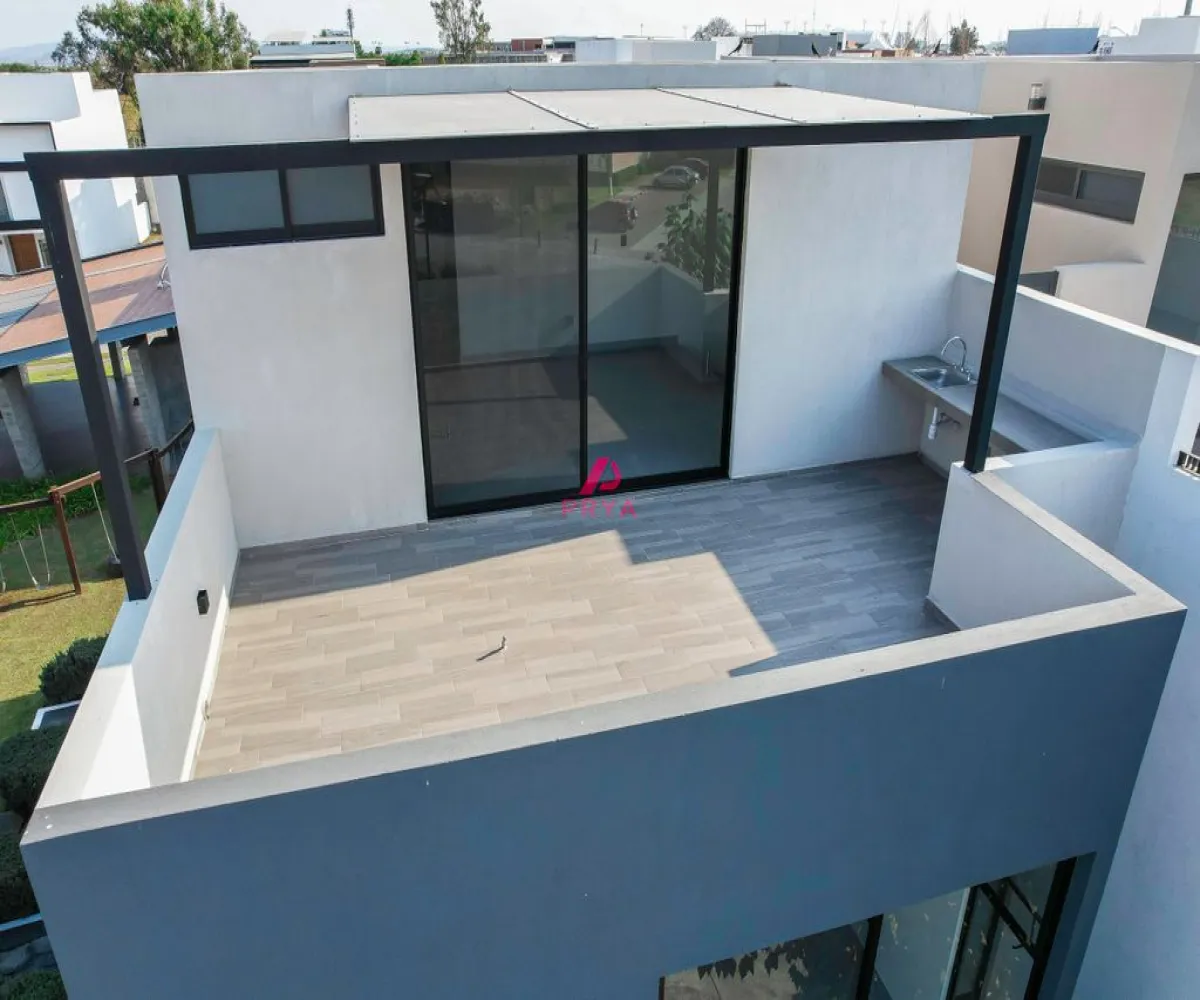 Casa En Venta,Parques Vallarta,Avenida Paseo del Norte 3322, Zapopan, Jalisco 45134, 3 Habitaciones,5 Baños,Avenida Paseo del Norte,2,pOBKVkx Casa En Venta,Parques Vallarta,Avenida Paseo del Norte 3322, Zapopan, Jalisco 45134, 3 Habitaciones,5 Baños,Avenida Paseo del Norte,2,pOBKVkx