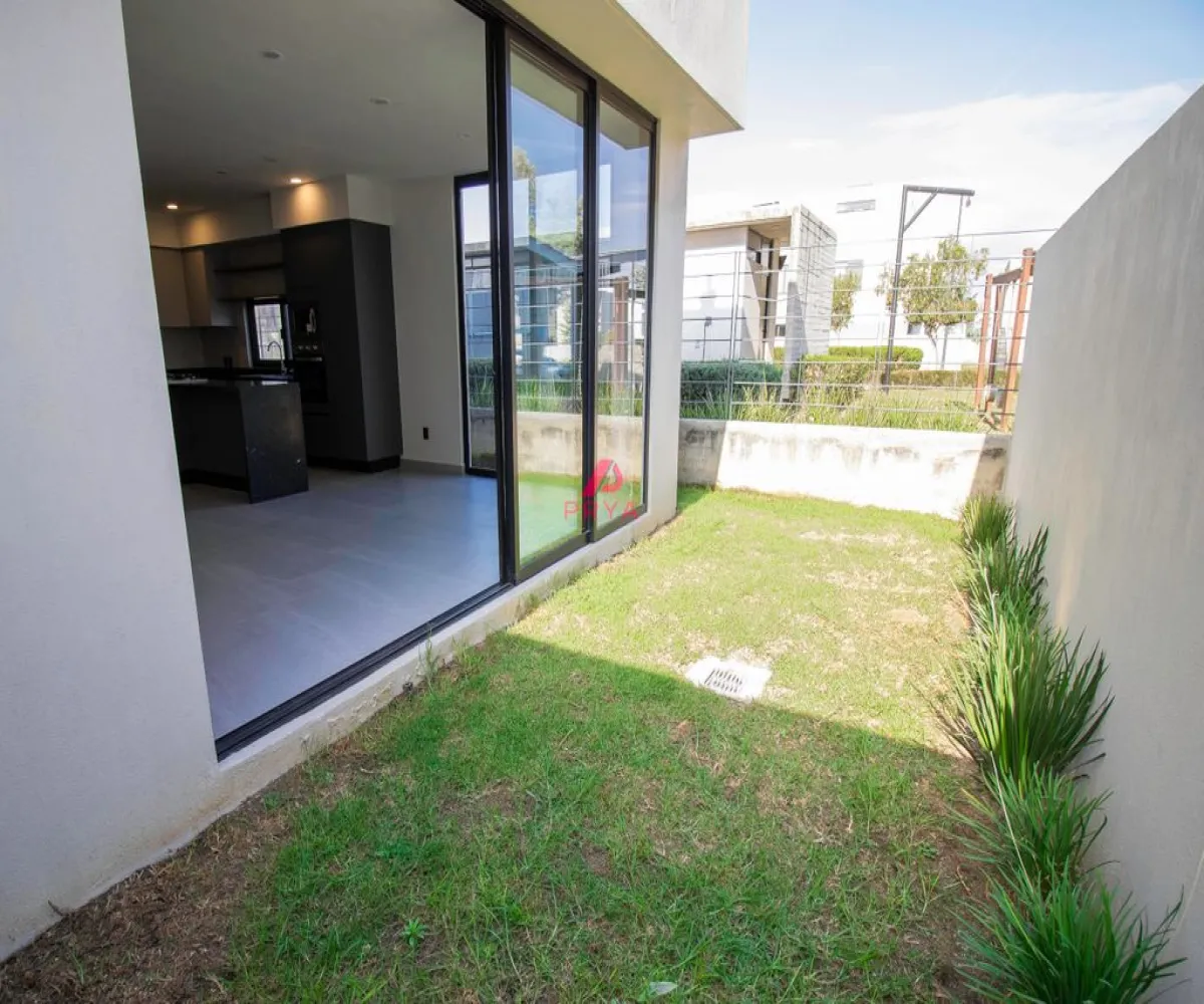 Casa En Venta,Parques Vallarta,Avenida Paseo del Norte 3322, Zapopan, Jalisco 45134, 3 Habitaciones,5 Baños,Avenida Paseo del Norte,2,pOBKVkx Casa En Venta,Parques Vallarta,Avenida Paseo del Norte 3322, Zapopan, Jalisco 45134, 3 Habitaciones,5 Baños,Avenida Paseo del Norte,2,pOBKVkx