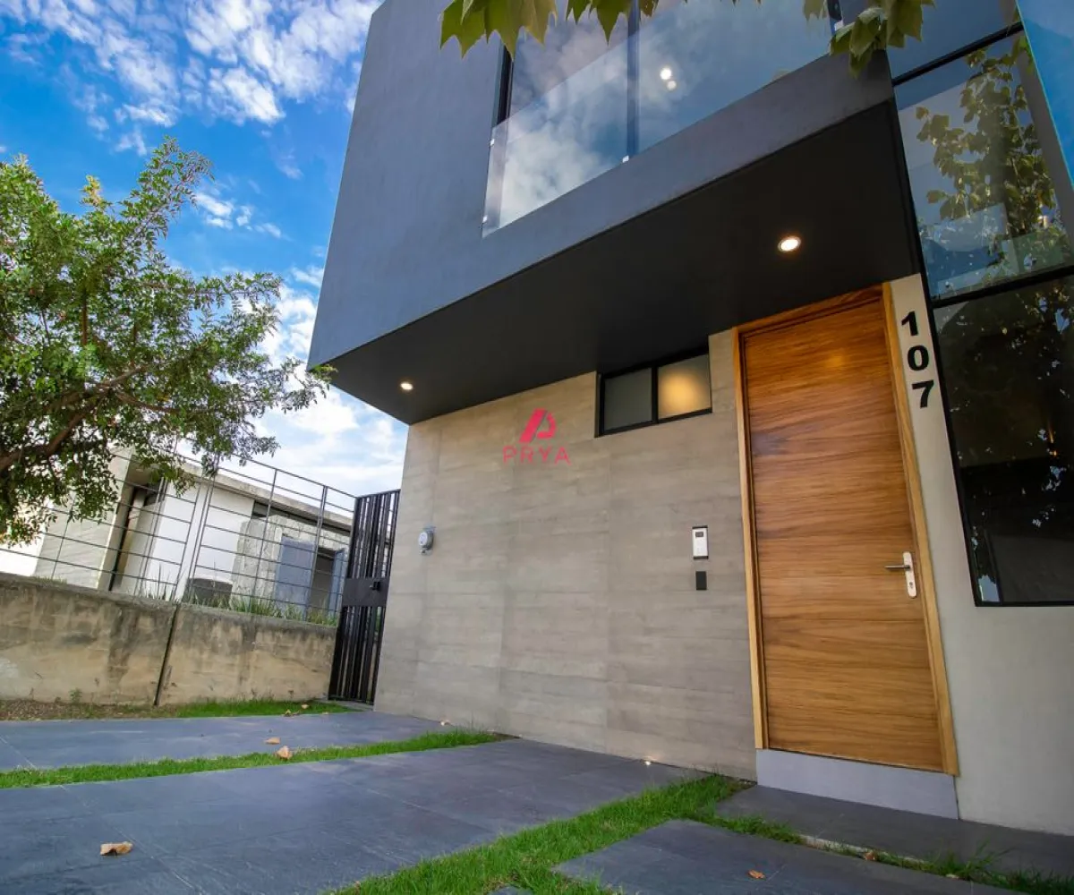 Casa En Venta,Parques Vallarta,Avenida Paseo del Norte 3322, Zapopan, Jalisco 45134, 3 Habitaciones,5 Baños,Avenida Paseo del Norte,2,pOBKVkx Casa En Venta,Parques Vallarta,Avenida Paseo del Norte 3322, Zapopan, Jalisco 45134, 3 Habitaciones,5 Baños,Avenida Paseo del Norte,2,pOBKVkx