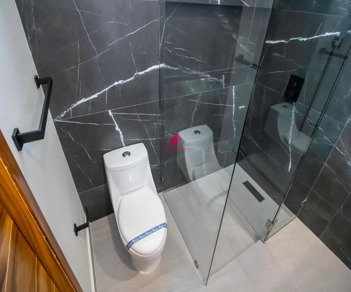 Casa En Venta,Parques Vallarta,Avenida Paseo del Norte 3322, Zapopan, Jalisco 45134, 3 Habitaciones,5 Baños,Avenida Paseo del Norte,2,pOBKVkx Casa En Venta,Parques Vallarta,Avenida Paseo del Norte 3322, Zapopan, Jalisco 45134, 3 Habitaciones,5 Baños,Avenida Paseo del Norte,2,pOBKVkx