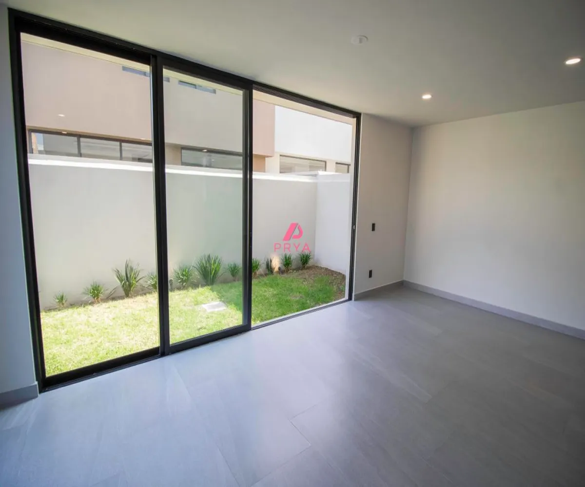 Casa En Venta,Parques Vallarta,Avenida Paseo del Norte 3322, Zapopan, Jalisco 45134, 3 Habitaciones,5 Baños,Avenida Paseo del Norte,2,pOBKVkx Casa En Venta,Parques Vallarta,Avenida Paseo del Norte 3322, Zapopan, Jalisco 45134, 3 Habitaciones,5 Baños,Avenida Paseo del Norte,2,pOBKVkx