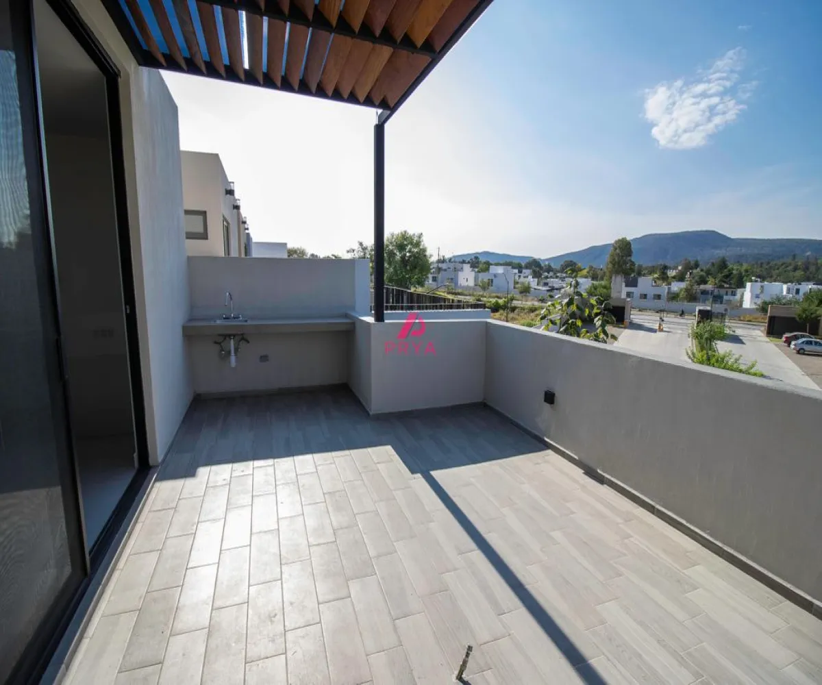 Casa En Venta,Parques Vallarta,Avenida Paseo del Norte 3322, Zapopan, Jalisco 45134, 3 Habitaciones,5 Baños,Avenida Paseo del Norte,2,pOBKVkx Casa En Venta,Parques Vallarta,Avenida Paseo del Norte 3322, Zapopan, Jalisco 45134, 3 Habitaciones,5 Baños,Avenida Paseo del Norte,2,pOBKVkx