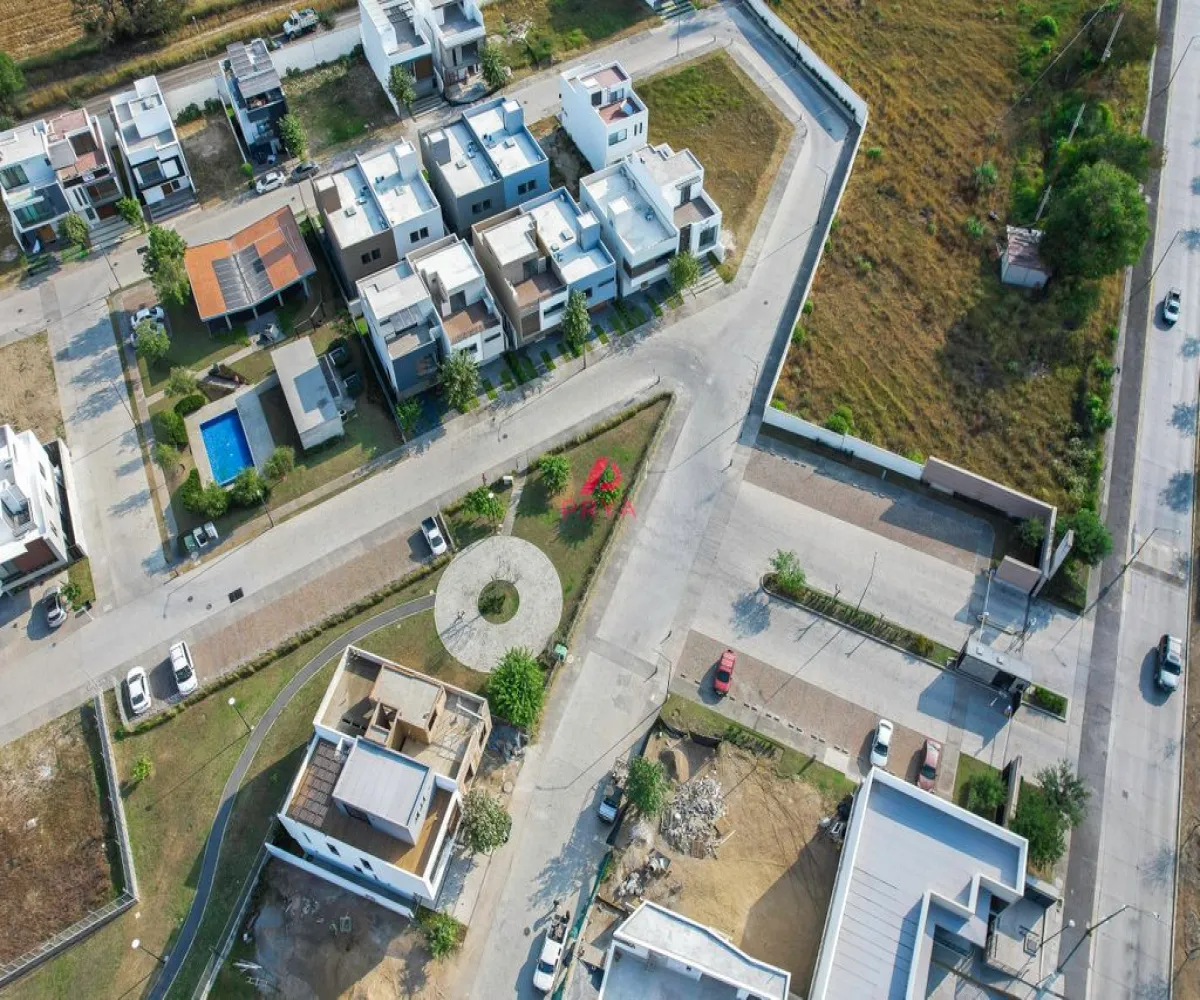 Casa En Venta,Parques Vallarta,Avenida Paseo del Norte 3322, Zapopan, Jalisco 45134, 3 Habitaciones,5 Baños,Avenida Paseo del Norte,2,pOBKVkx Casa En Venta,Parques Vallarta,Avenida Paseo del Norte 3322, Zapopan, Jalisco 45134, 3 Habitaciones,5 Baños,Avenida Paseo del Norte,2,pOBKVkx