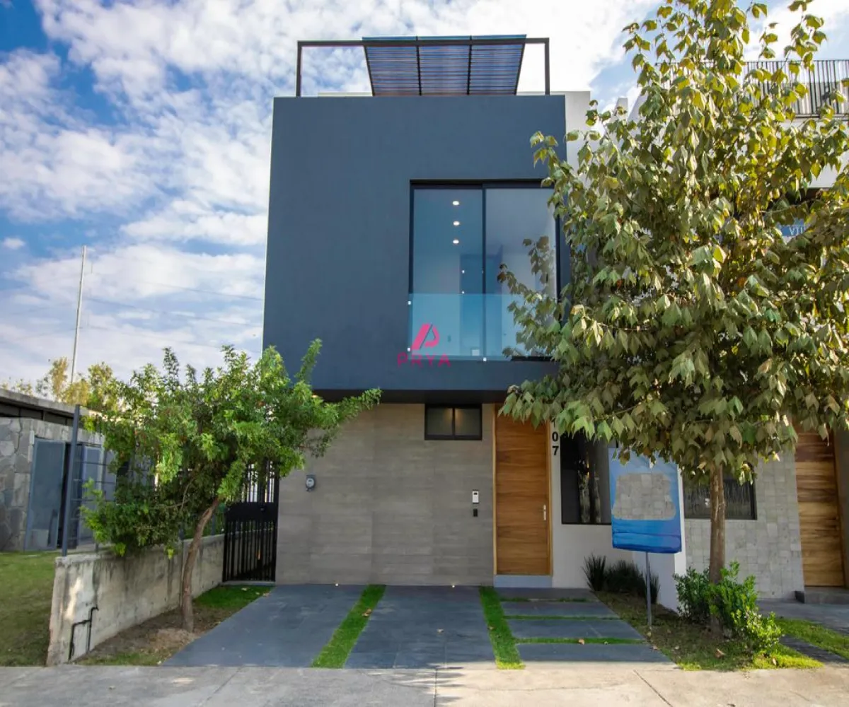 Casa En Venta,Parques Vallarta,Avenida Paseo del Norte 3322, Zapopan, Jalisco 45134, 3 Habitaciones,5 Baños,Avenida Paseo del Norte,2,pOBKVkx Casa En Venta,Parques Vallarta,Avenida Paseo del Norte 3322, Zapopan, Jalisco 45134, 3 Habitaciones,5 Baños,Avenida Paseo del Norte,2,pOBKVkx