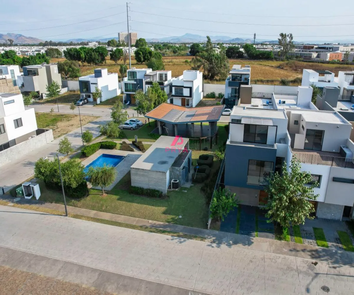 Casa En Venta,Parques Vallarta,Avenida Paseo del Norte 3322, Zapopan, Jalisco 45134, 3 Habitaciones,5 Baños,Avenida Paseo del Norte,2,pOBKVkx Casa En Venta,Parques Vallarta,Avenida Paseo del Norte 3322, Zapopan, Jalisco 45134, 3 Habitaciones,5 Baños,Avenida Paseo del Norte,2,pOBKVkx