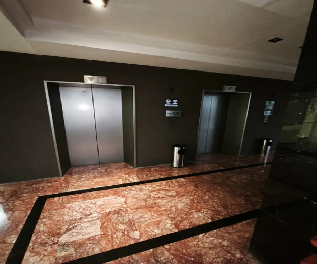 Oficina En Renta,Arcos Vallarta,Francisco de Quevedo 117, Guadalajara, Jalisco 44130,2 Baños,Francisco de Quevedo,1,p3P6BtX