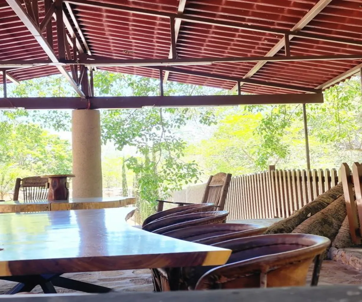 Casa En Venta,Ahuacapan,Privada 100, Autlán de Navarro, Jalisco 48920, 5 Habitaciones,5 Baños,Privada,2,pC9Jaan