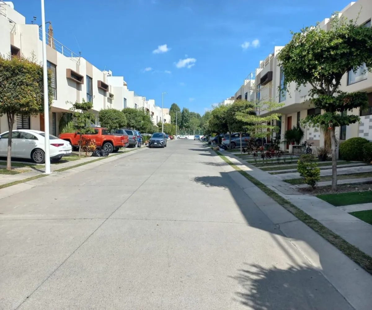 Casa En Venta,Fraccionamiento las Grullas Residencial,Grulla Del Paraíso 45 33 F, Tlajomulco de Zúñiga, Jalisco 45645, 3 Habitaciones,3 Baños,Grulla Del Paraíso,3,pN2m4WT Casa En Venta,Fraccionamiento las Grullas Residencial,Grulla Del Paraíso 45 33 F, Tlajomulco de Zúñiga, Jalisco 45645, 3 Habitaciones,3 Baños,Grulla Del Paraíso,3,pN2m4WT