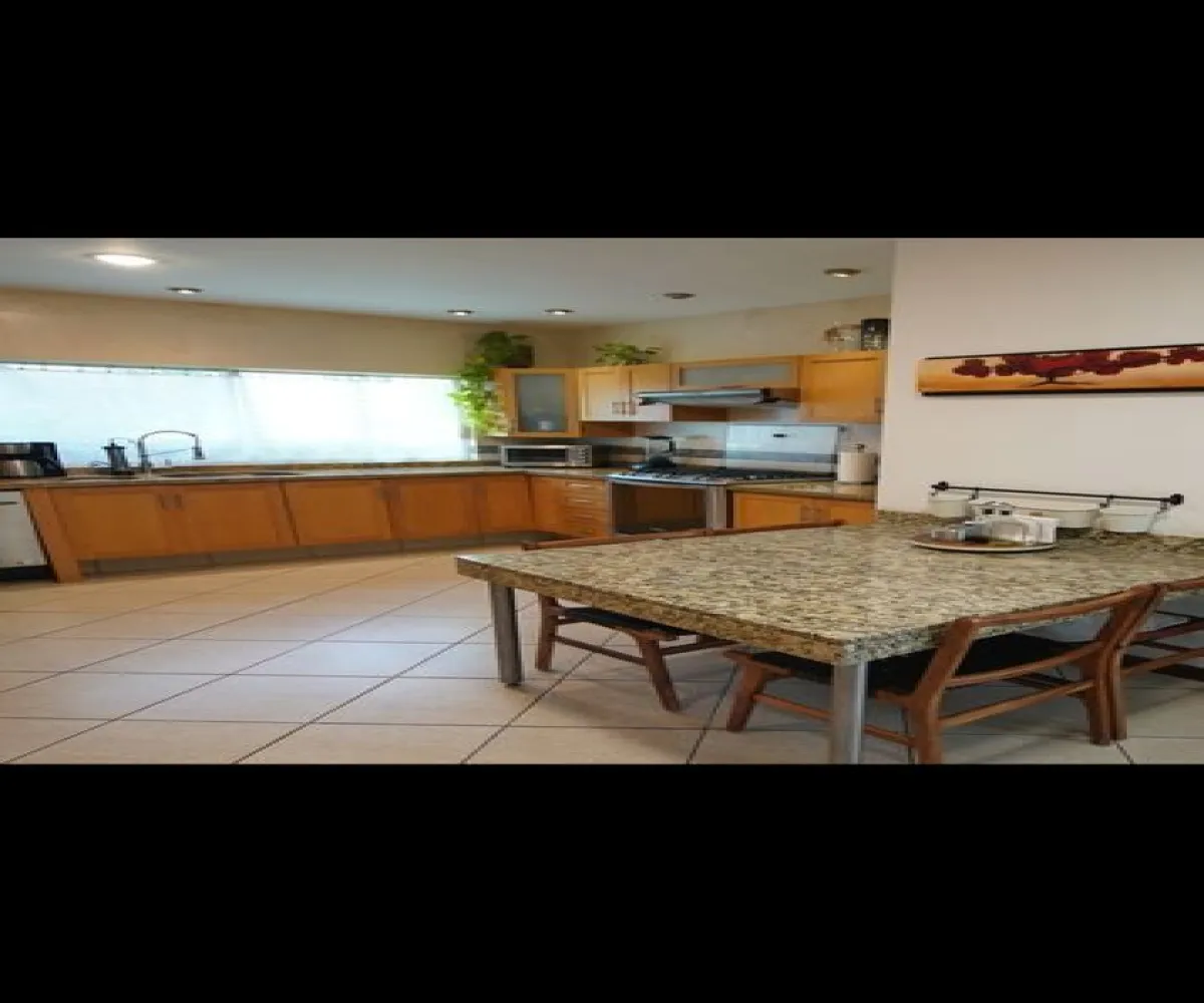 Casa En Venta,Jardín Real,jardin de los reyes 820 70, Zapopan, Jalisco 45136, 3 Habitaciones,4 Baños,jardin de los reyes,1,pSD8637