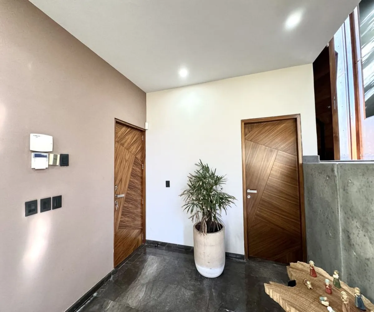 Casa En Venta,El Palomar,Paseo Bosques del Cielo 561, Tlajomulco de Zúñiga, Jalisco 45643, 4 Habitaciones,4 Baños,Paseo Bosques del Cielo,2,pVCGSR7 Casa En Venta,El Palomar,Paseo Bosques del Cielo 561, Tlajomulco de Zúñiga, Jalisco 45643, 4 Habitaciones,4 Baños,Paseo Bosques del Cielo,2,pVCGSR7