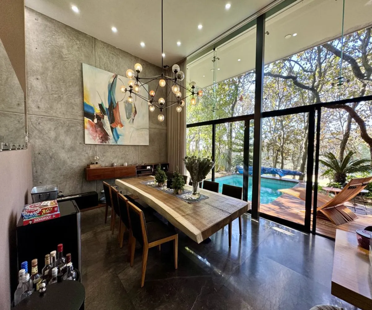 Casa En Venta,El Palomar,Paseo Bosques del Cielo 561, Tlajomulco de Zúñiga, Jalisco 45643, 4 Habitaciones,4 Baños,Paseo Bosques del Cielo,2,pVCGSR7 Casa En Venta,El Palomar,Paseo Bosques del Cielo 561, Tlajomulco de Zúñiga, Jalisco 45643, 4 Habitaciones,4 Baños,Paseo Bosques del Cielo,2,pVCGSR7