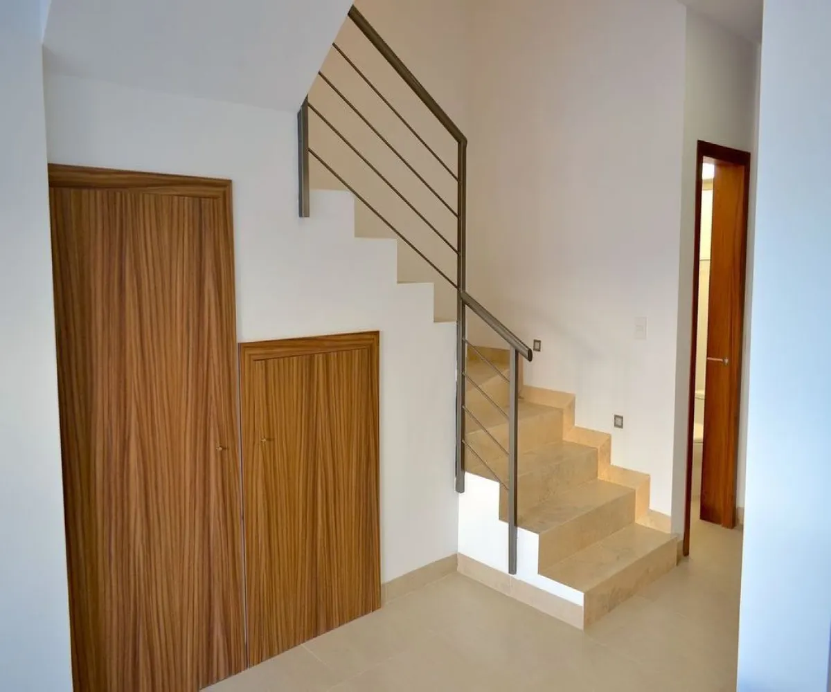 Casa En Venta,Capital Norte,Independencia 200 117, México, Jalisco 45134, 3 Habitaciones,3 Baños,Independencia,2,pUvtrG6