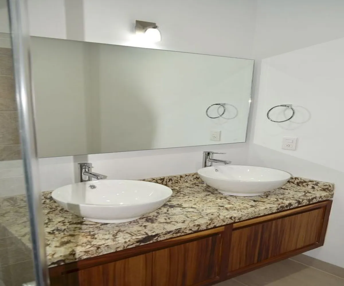 Casa En Venta,Capital Norte,Independencia 200 117, México, Jalisco 45134, 3 Habitaciones,3 Baños,Independencia,2,pUvtrG6