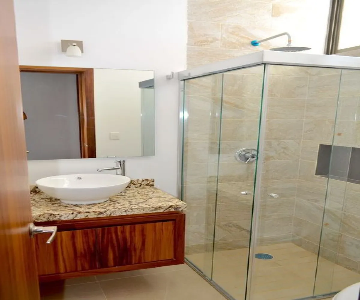 Casa En Venta,Capital Norte,Independencia 200 117, México, Jalisco 45134, 3 Habitaciones,3 Baños,Independencia,2,pUvtrG6