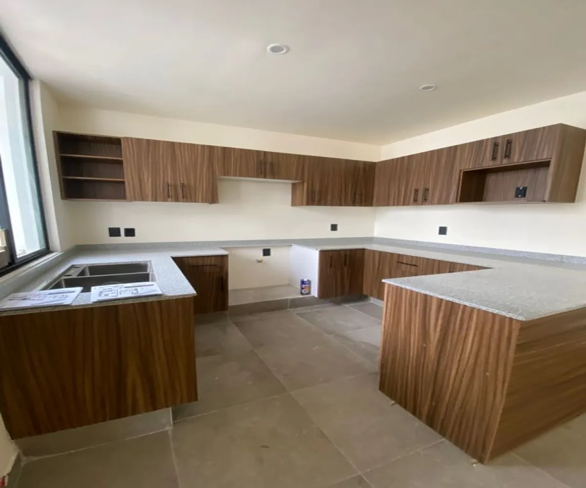 Casa En Venta,Miravalle,Avenida Fray Angelico 4469, Guadalajara, Jalisco 44990, 2 Habitaciones,1 Baño,Avenida Fray Angelico,1,pFqKnUs