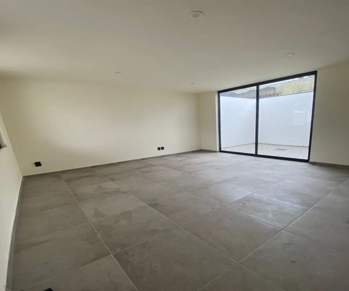 Casa En Venta,Miravalle,Avenida Fray Angelico 4469, Guadalajara, Jalisco 44990, 2 Habitaciones,1 Baño,Avenida Fray Angelico,1,pFqKnUs