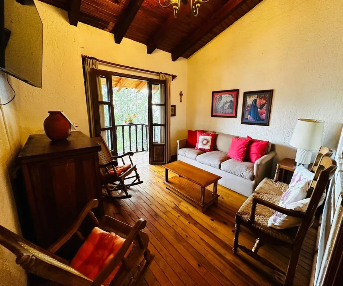 En Venta,El Calabozo,Juan Gil Preciado 52, Tapalpa, Jalisco 45640, 3 Habitaciones,2 Baños,Juan Gil Preciado,2,pYBiCqN