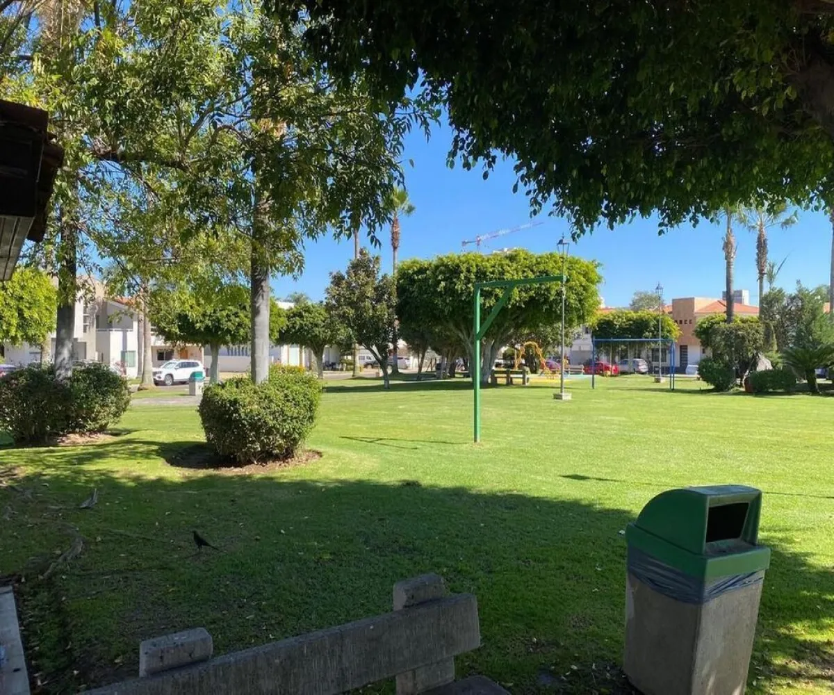 Casa En Venta,Jardín Real,Jardín de las Flores 216, Zapopan, Jalisco 45136, 3 Habitaciones,3 Baños,Jardín de las Flores,1,pXiOyKT