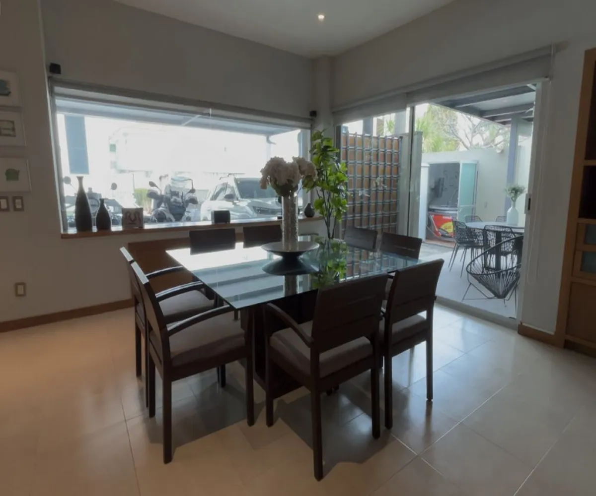 Casa En Venta,Jardín Real,Jardín de las Flores 216, Zapopan, Jalisco 45136, 3 Habitaciones,3 Baños,Jardín de las Flores,1,pXiOyKT