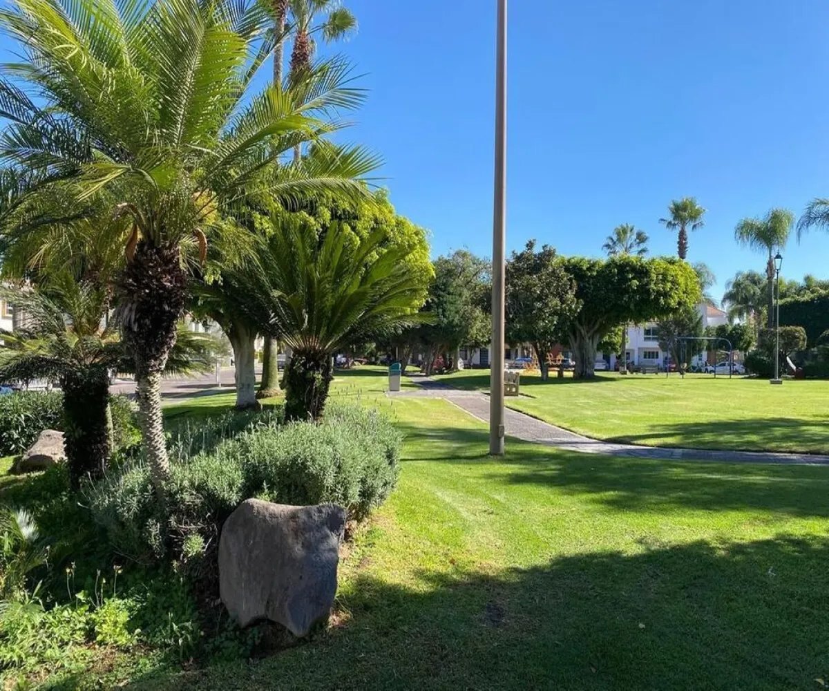 Casa En Venta,Jardín Real,Jardín de las Flores 216, Zapopan, Jalisco 45136, 3 Habitaciones,3 Baños,Jardín de las Flores,1,pXiOyKT