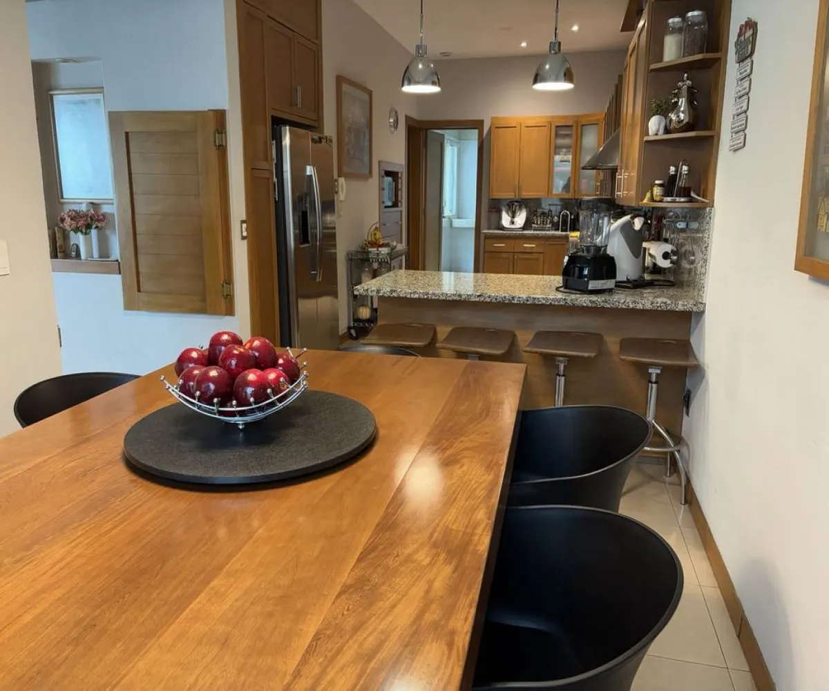 Casa En Venta,Jardín Real,Jardín de las Flores 216, Zapopan, Jalisco 45136, 3 Habitaciones,3 Baños,Jardín de las Flores,1,pXiOyKT