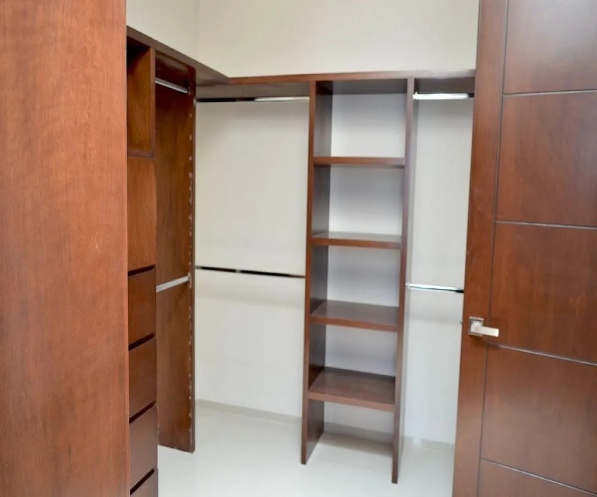 Casa En Venta,Valle Imperial,Blvd. Valle Imperial 696, Zapopan, Jalisco 45134, 5 Habitaciones,5 Baños,Blvd. Valle Imperial,2,p9j3Q74