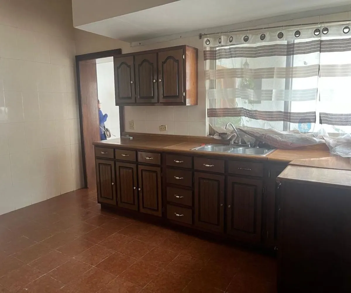 Casa En Venta,Santa Ana Tepetitlán,Paseo de la Cañada 6, Zapopan, Jalisco 45230, 4 Habitaciones,3 Baños,Paseo de la Cañada,1,pwR3dvG