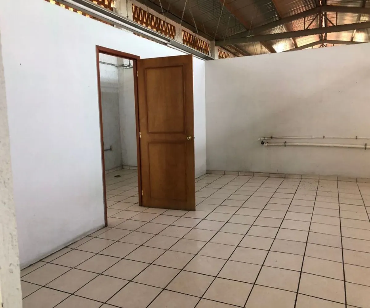 Bodega En Renta,Colonia Oblatos,Calle Damián Carmona 1784, Guadalajara, Jalisco 44700,3 Baños,Calle Damián Carmona,1,pauueCH