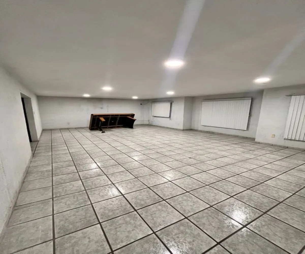 Bodega En Renta,Colonia Oblatos,Calle Damián Carmona 1784, Guadalajara, Jalisco 44700,3 Baños,Calle Damián Carmona,1,pauueCH